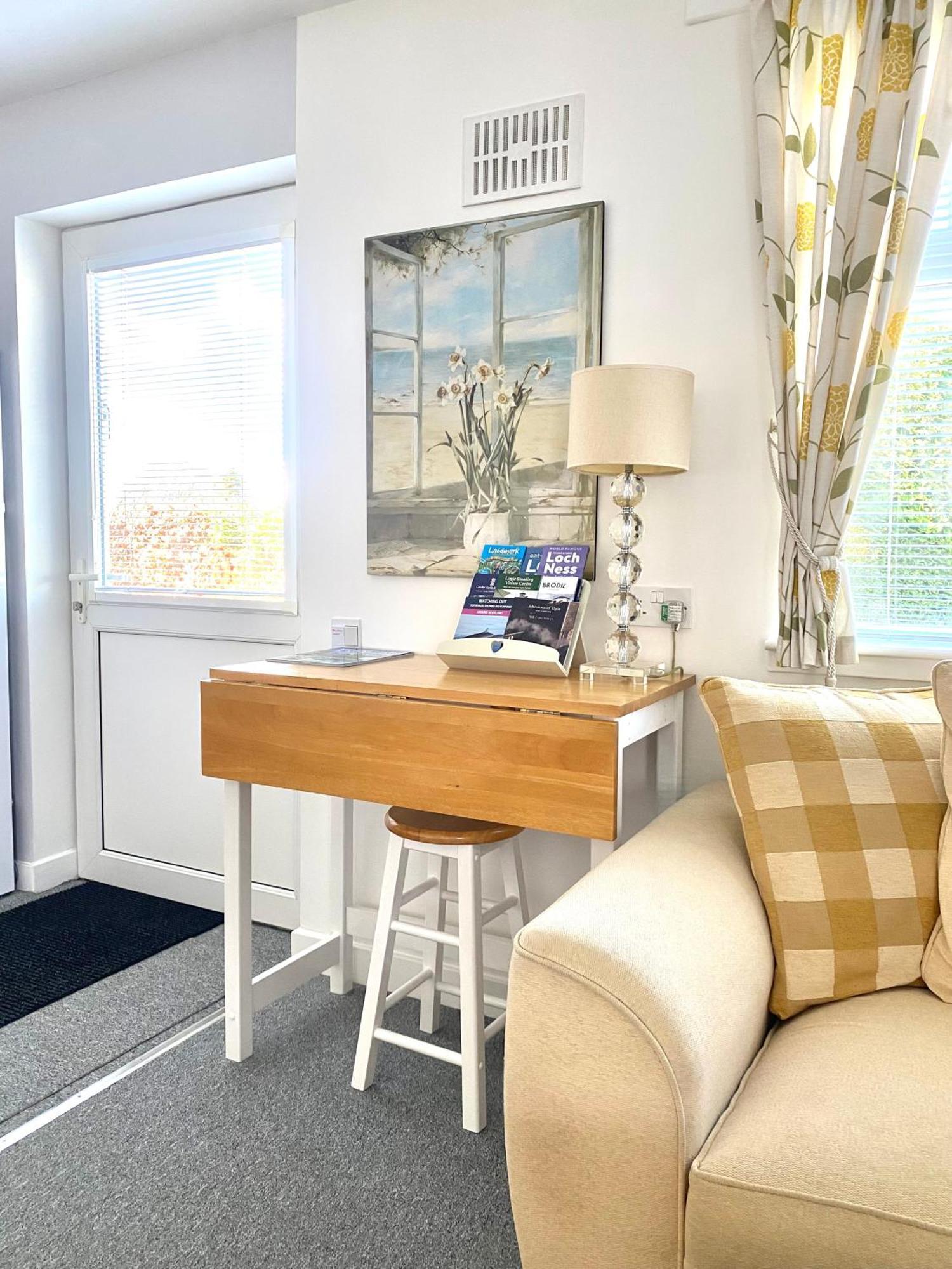 Glenburn, Private Studio Accommodation In Fochabers Exterior foto